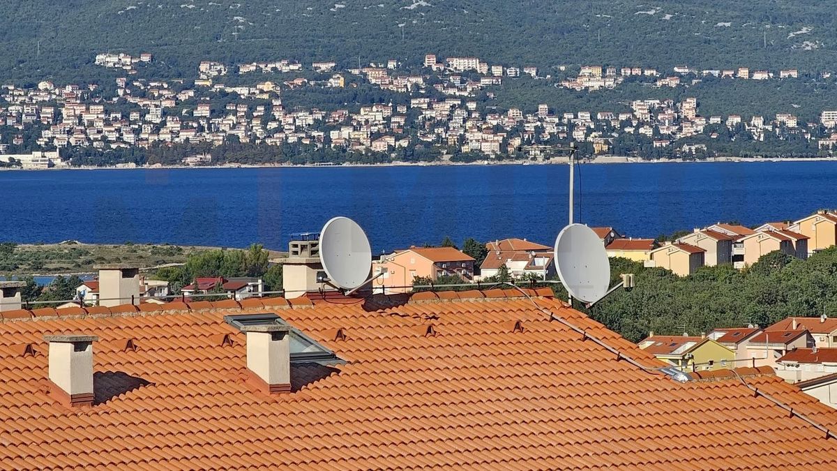 Zaliv Soline, dvosobno stanovanje s pogledom na morje!