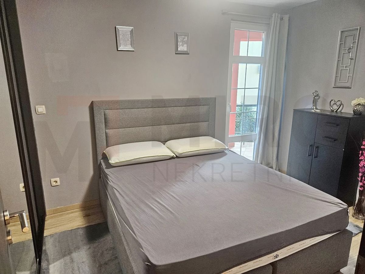 Malinska, opremljeno dvosobno stanovanje v bližini morja!