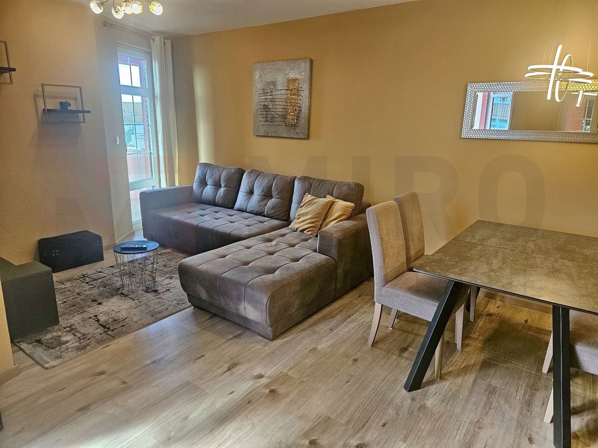 Malinska, opremljeno dvosobno stanovanje v bližini morja!