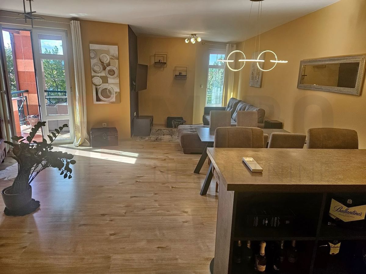 Malinska, opremljeno dvosobno stanovanje v bližini morja!