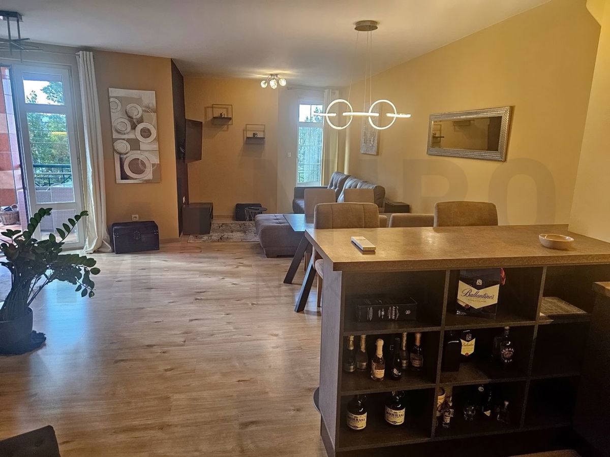 Malinska, opremljeno dvosobno stanovanje v bližini morja!