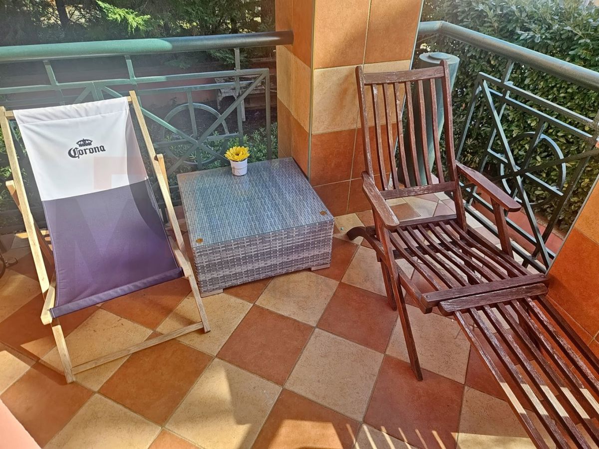 Malinska, opremljeno dvosobno stanovanje v bližini morja!