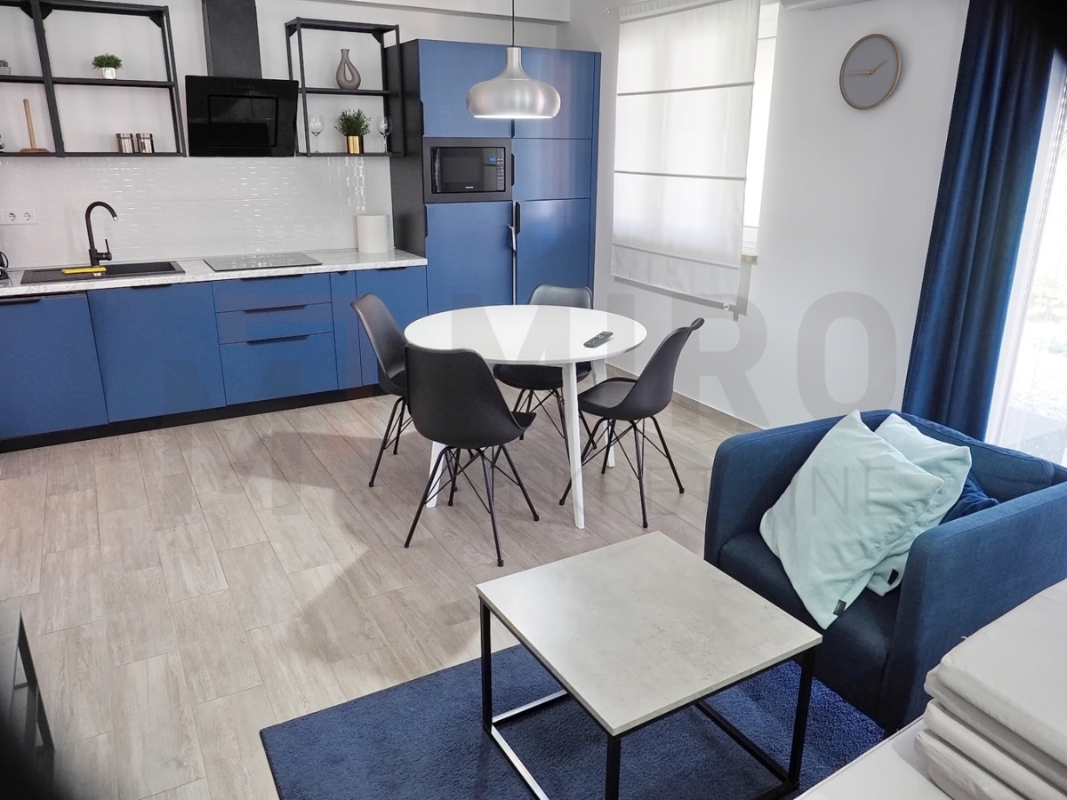 Malinska, lepo urejena samostojna hiša s 3 apartmaji, PRODAMO!