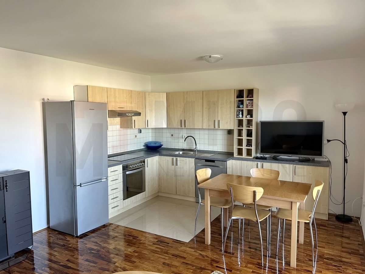 Malinska, adaptiran apartma v 1. nadstropju s pogledom na morje, PRODAJA!