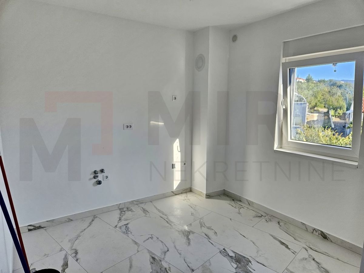 Uvala Soline, apartma v gradnji z odprtim pogledom na morje