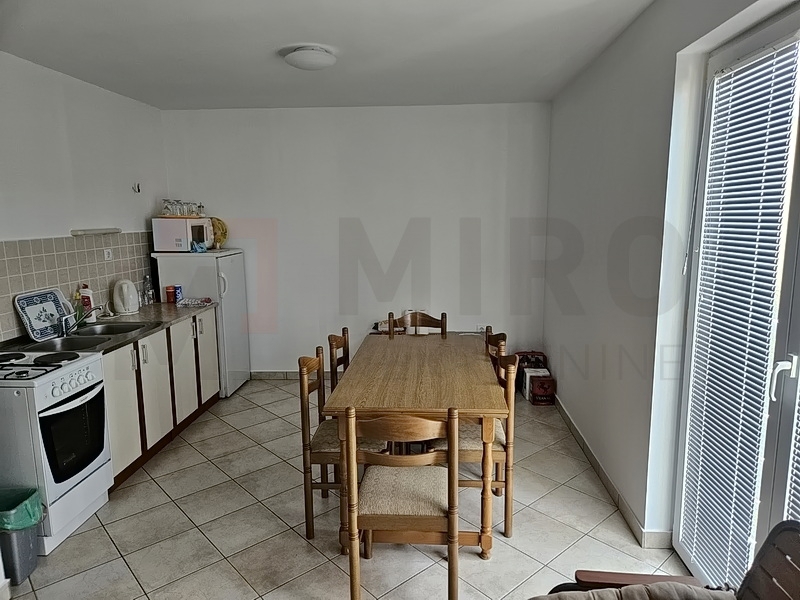 Uvala Soline, opremljen apartma v 1. nadstropju s pogledom na morje