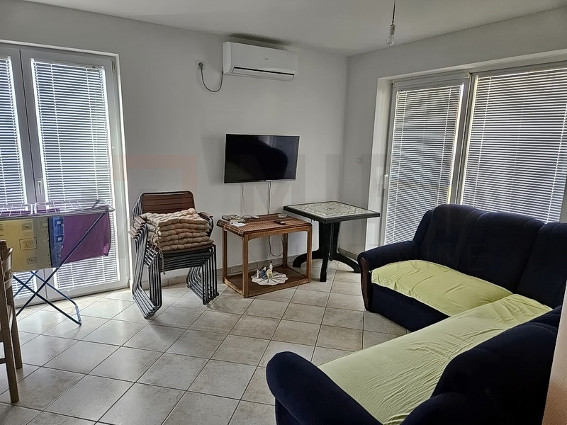 Uvala Soline, opremljen apartma v 1. nadstropju s pogledom na morje