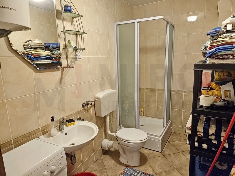 Uvala Soline, opremljen apartma v 1. nadstropju s pogledom na morje