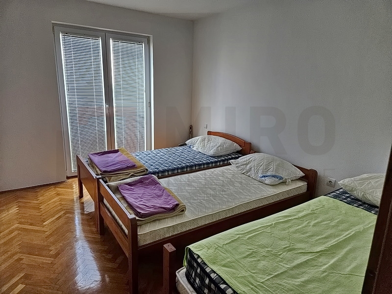 Uvala Soline, opremljen apartma v 1. nadstropju s pogledom na morje