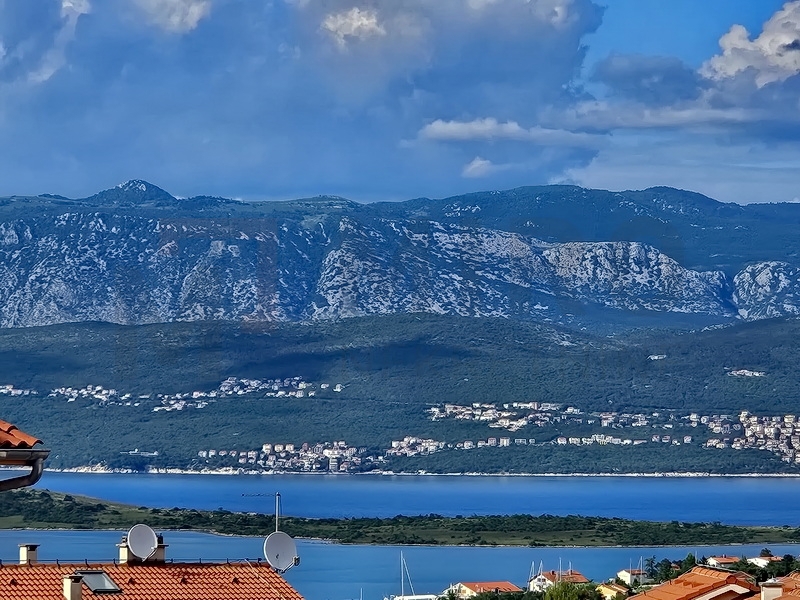 Uvala Soline, opremljen apartma v 1. nadstropju s pogledom na morje