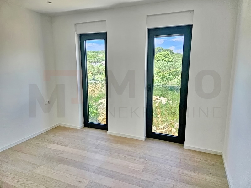 Mesto Krk, moderen penthouse z odprtim pogledom na morje, PRODAJA!