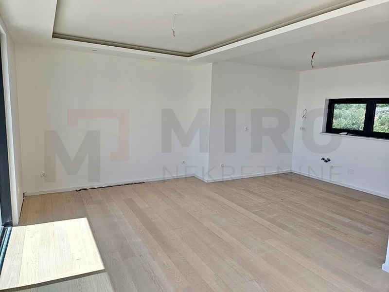 Mesto Krk, moderen penthouse z odprtim pogledom na morje, PRODAJA!