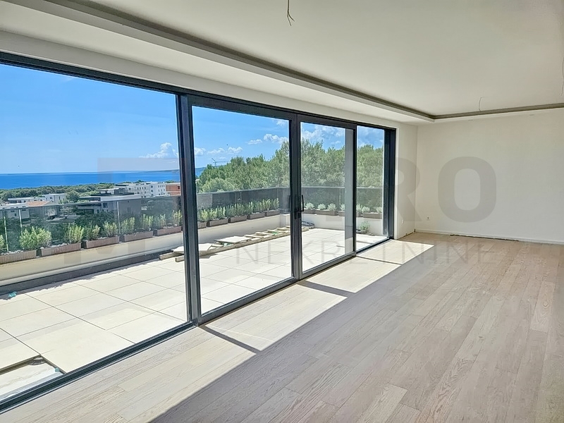Mesto Krk, moderen penthouse z odprtim pogledom na morje, PRODAJA!