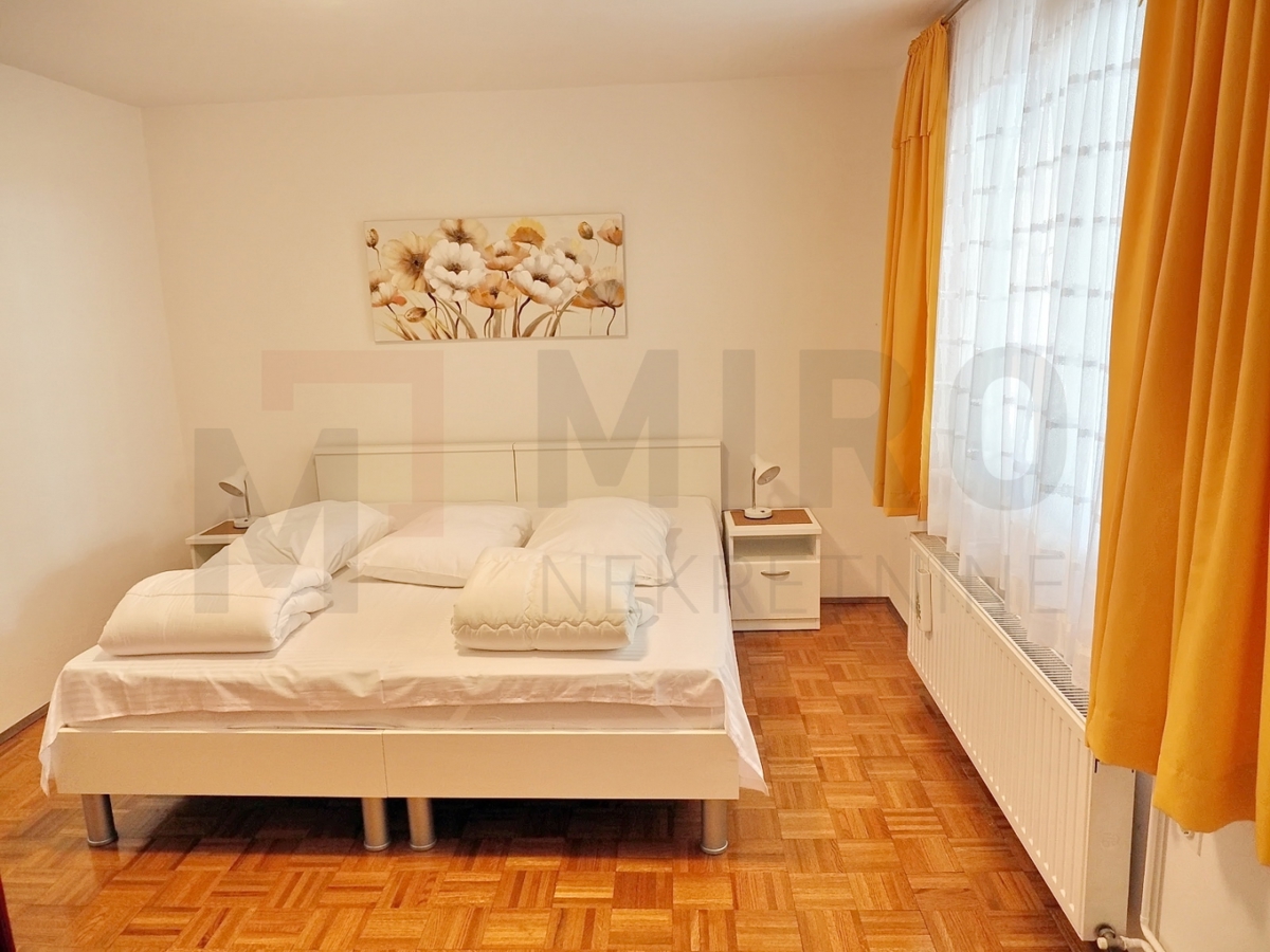 Malinska, dvojček za turizem na odlični lokaciji!