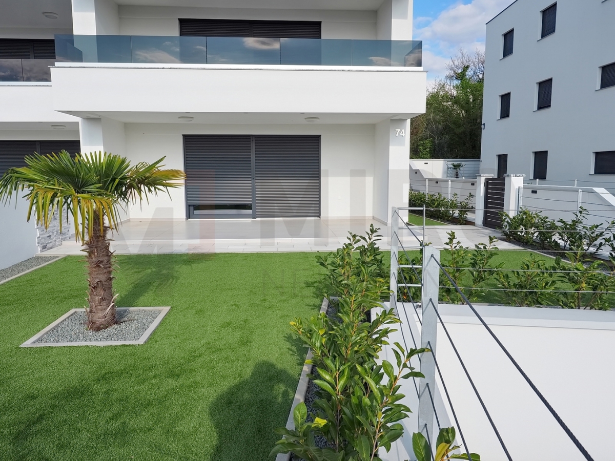 Malinska, dva nova apartmaja v pritličju in 1. nadstropju z vrtom