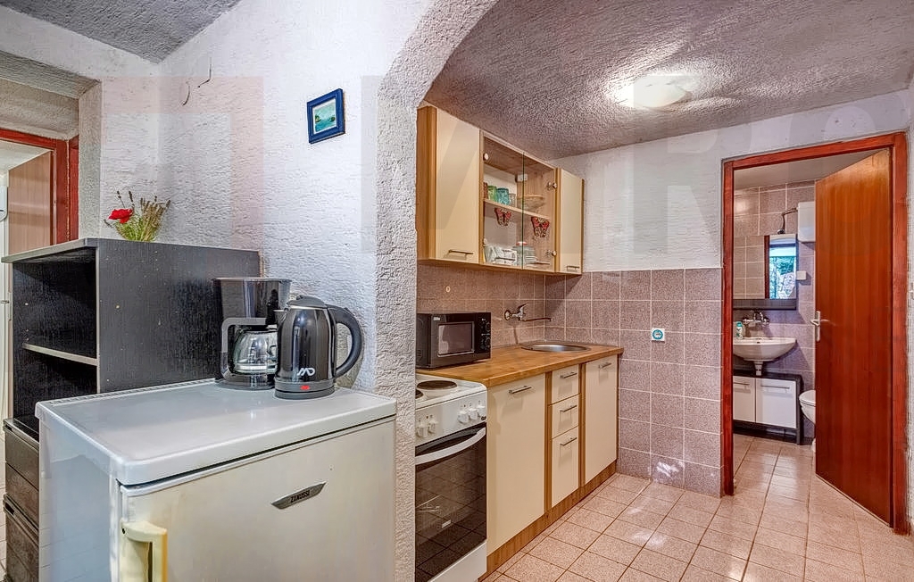 Šilo, surroundings, semi-detached house with 4 apartments in a quiet location, FOR SALE!