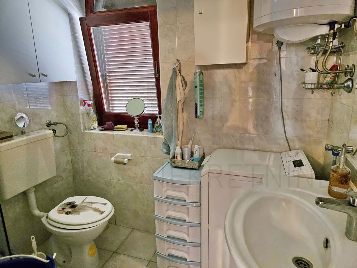 Stanovanje/Apartma Malinska, Malinska-Dubašnica, 51m2