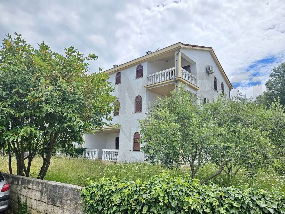 Stanovanje/Apartma Malinska, Malinska-Dubašnica, 51m2