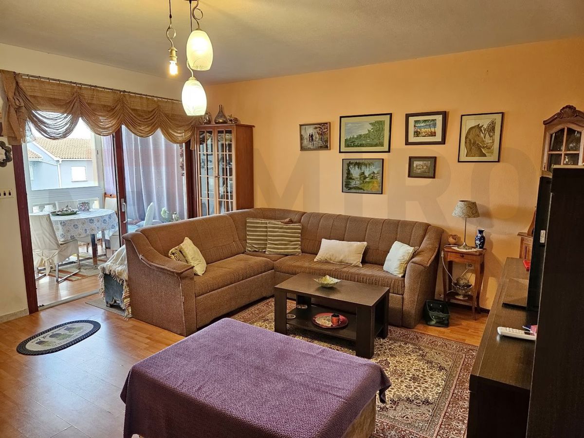 Stanovanje/Apartma Malinska, Malinska-Dubašnica, 51m2