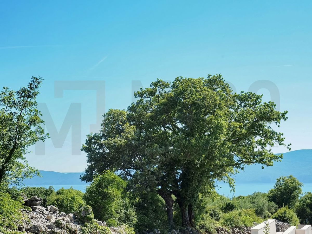 Krk, širše območje, gradbeno zemljišče s pogledom na morje, PRODAJA!