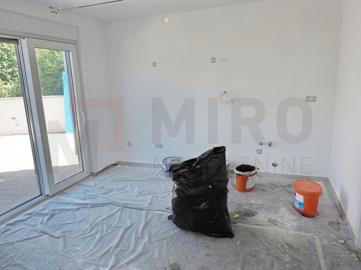 Malinska, nova hiša dvojček z bazenom in pogledom na morje, PRODAJA!