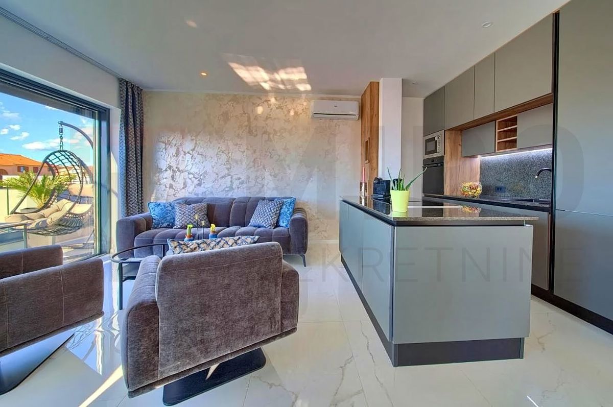 Malinska, luksuzni penthouse s pogledom na morje!