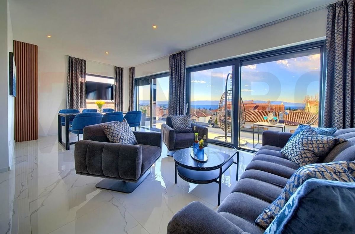 Malinska, luksuzni penthouse s pogledom na morje!