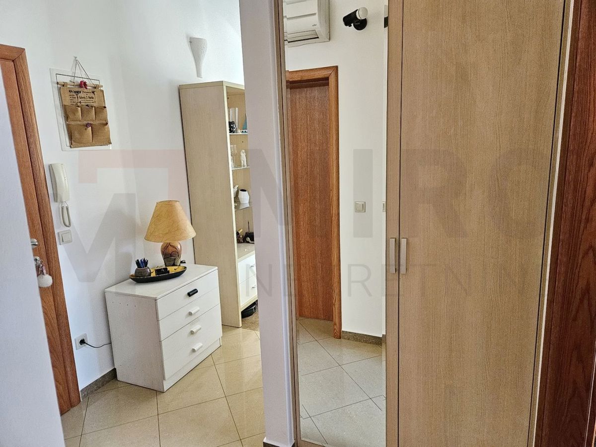 Stanovanje/Apartma Malinska, Malinska-Dubašnica, 48m2