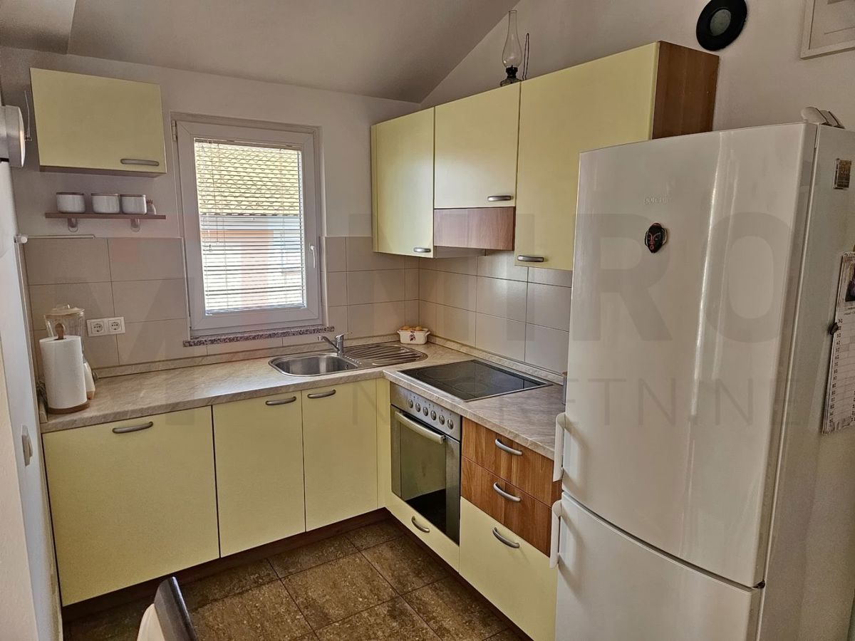 Stanovanje/Apartma Malinska, Malinska-Dubašnica, 48m2