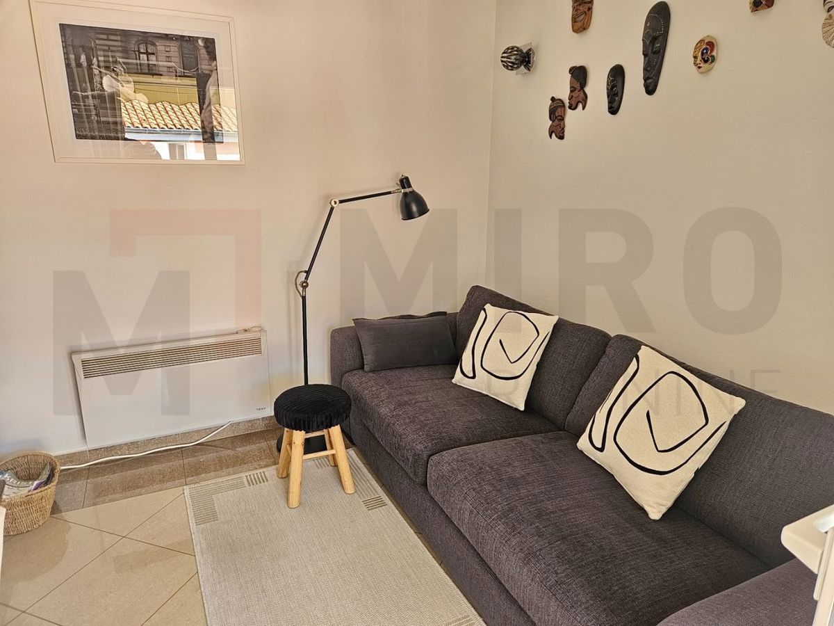 Stanovanje/Apartma Malinska, Malinska-Dubašnica, 48m2