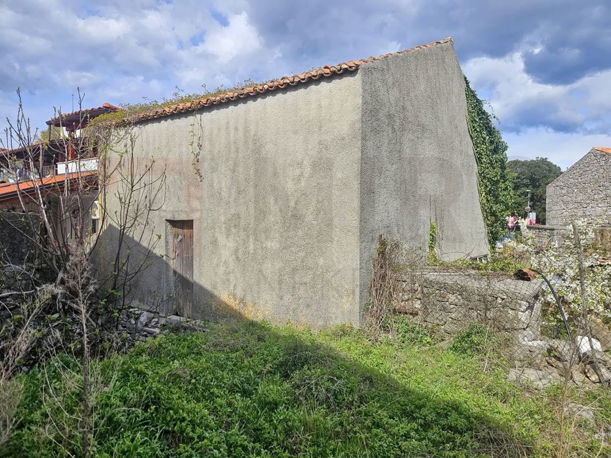 Krk, okolica, vrstna hiša s pogledom na morje!