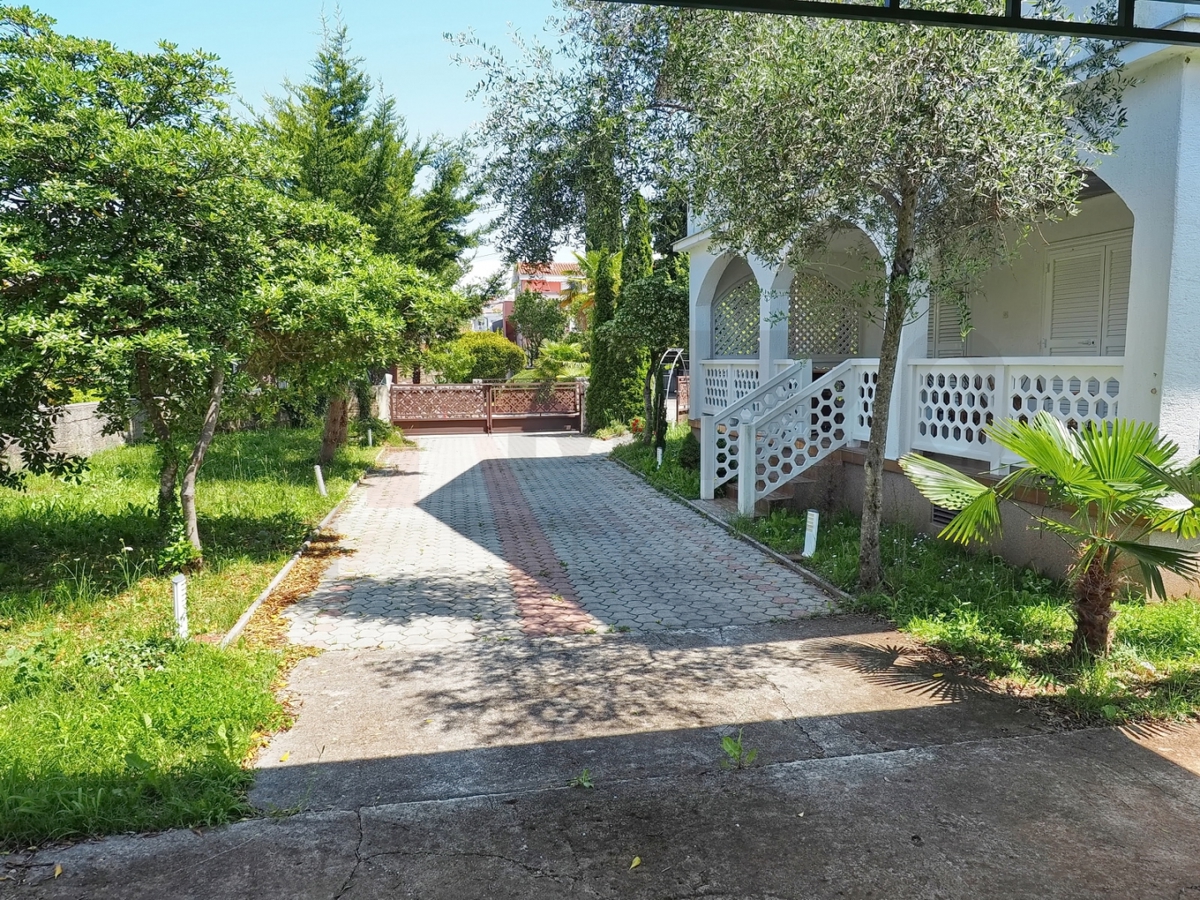 Hiša Malinska, Malinska-Dubašnica, 100m2
