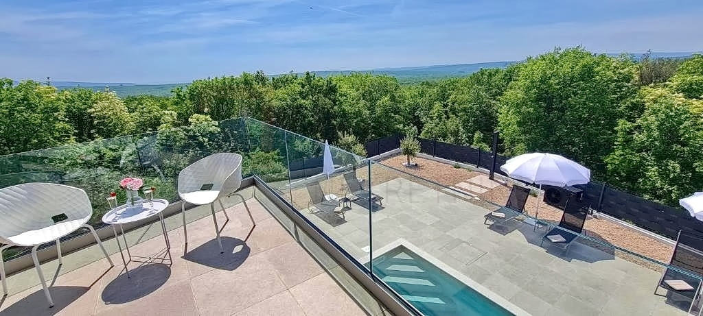Vrbnik, okolica, nova moderna samostojna hiša z bazenom