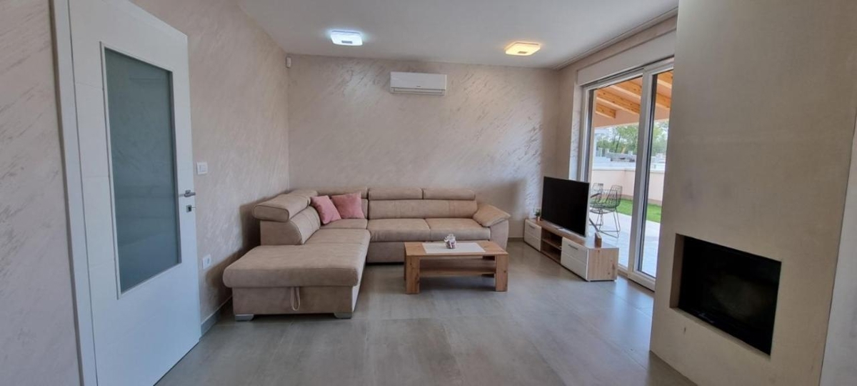 Svetvinčenat, 133m2