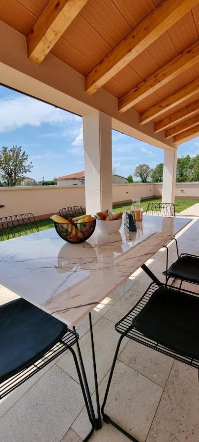 Svetvinčenat, 133m2