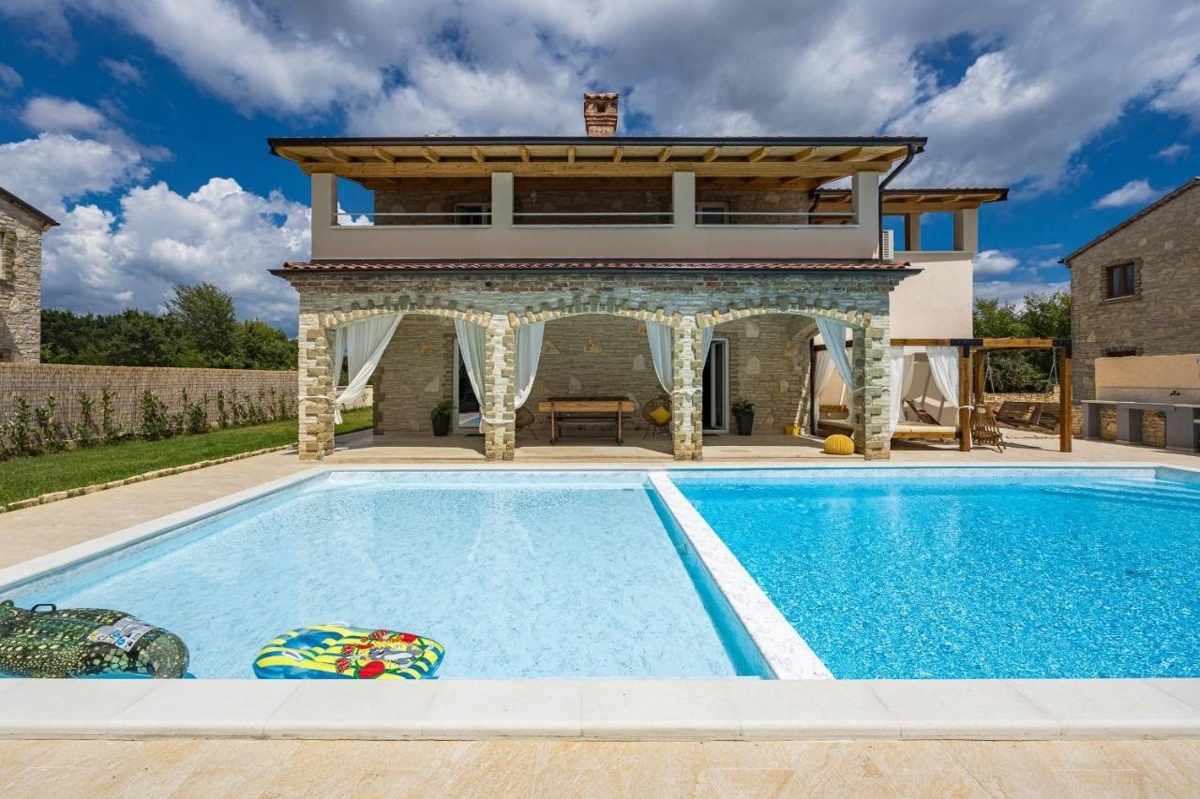 Svetvinčenat, 180m2