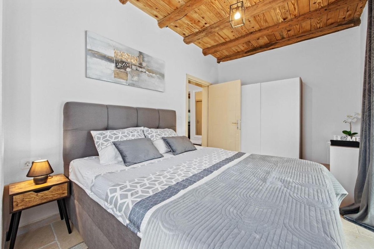 Svetvinčenat, 180m2