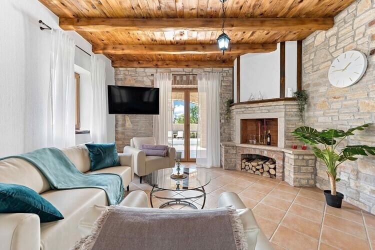 Čabrunići, Svetvinčenat, 154m2