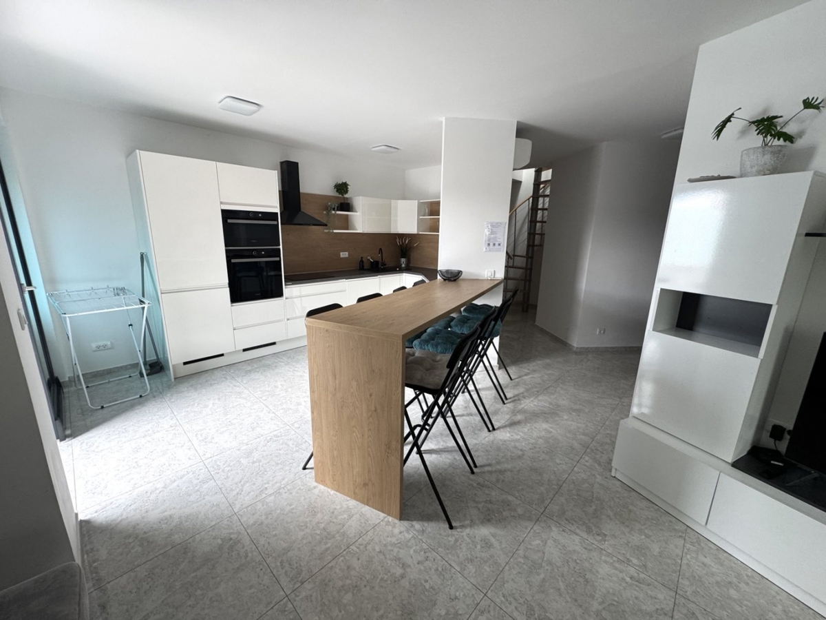 Pješčana Uvala, Medulin, 108,25m2