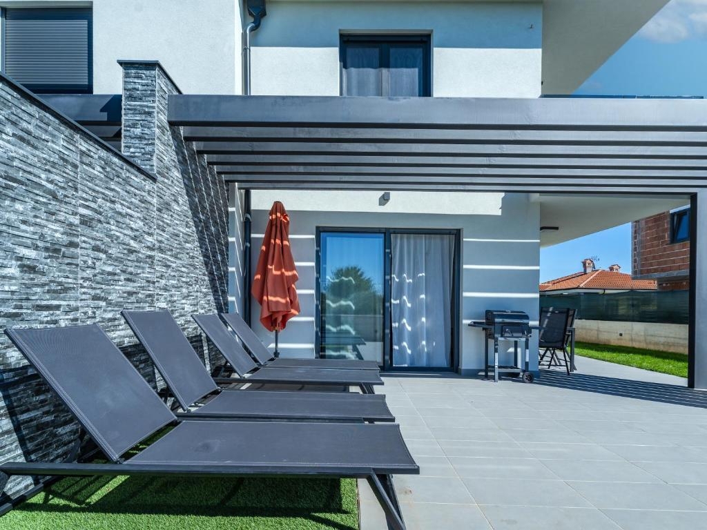 Petrovija, Umag, 125m2