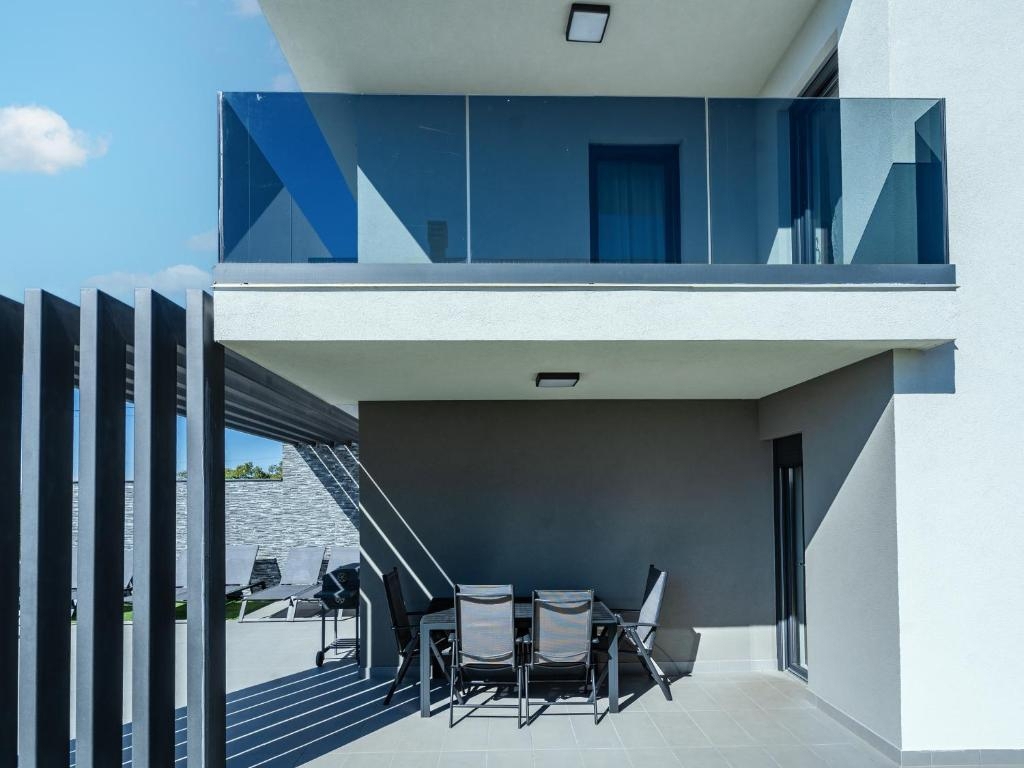 Petrovija, Umag, 125m2