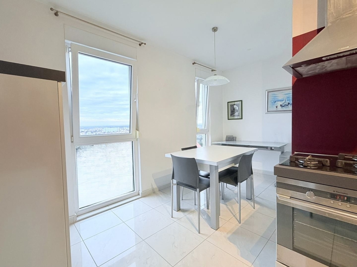 Vidikovac, Pula, 60,58m2