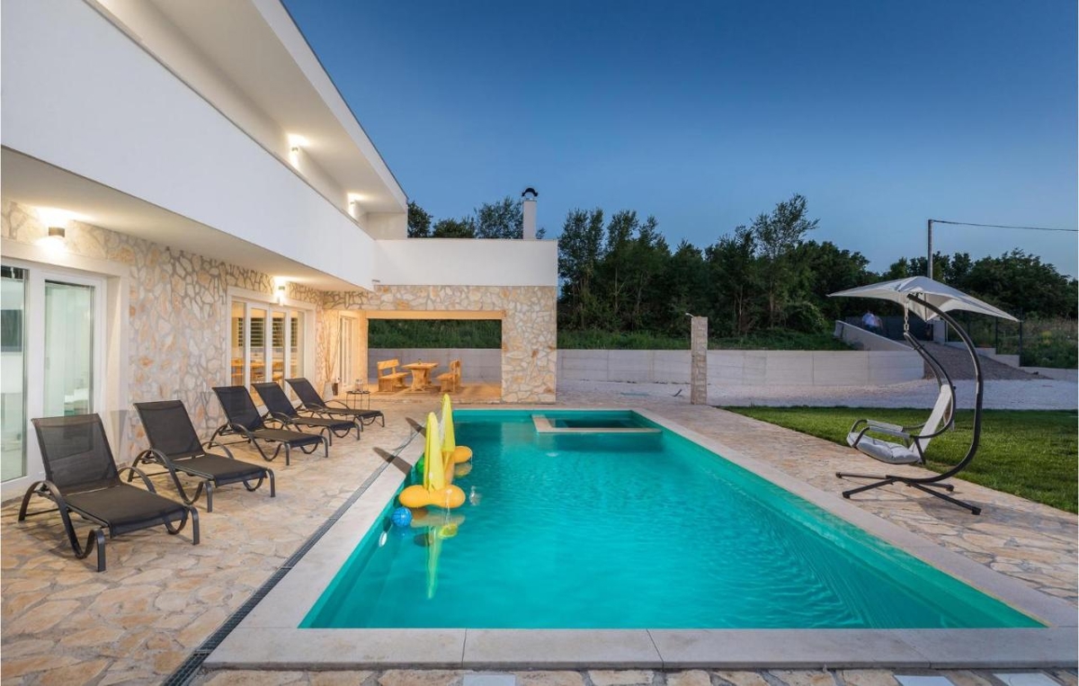 Svetvinčenat, 243m2