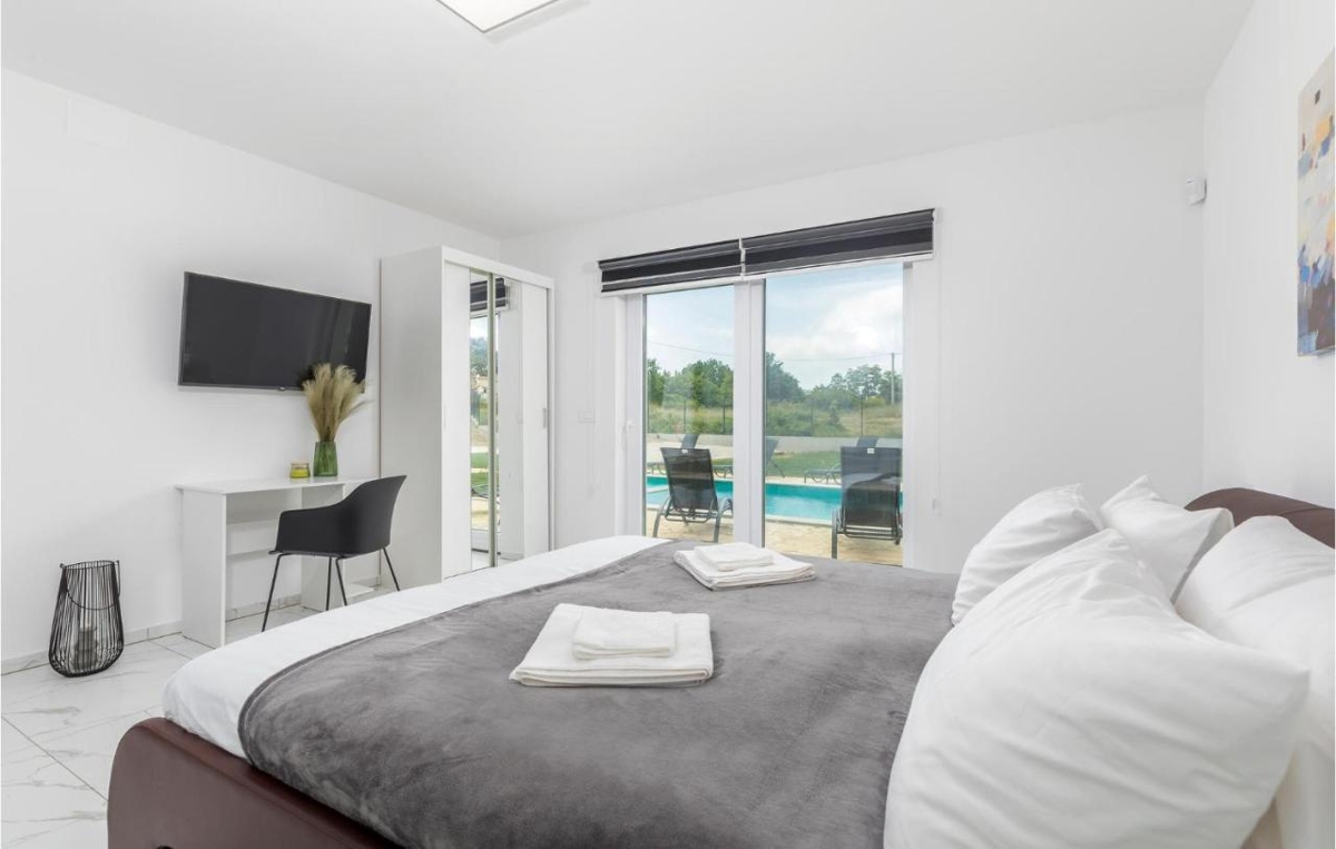 Svetvinčenat, 243m2