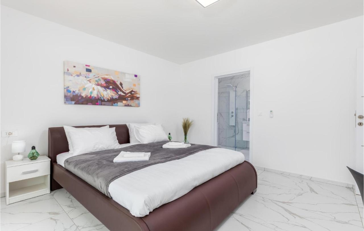 Svetvinčenat, 243m2