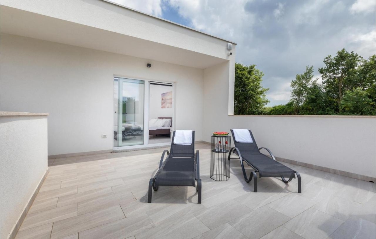 Svetvinčenat, 243m2