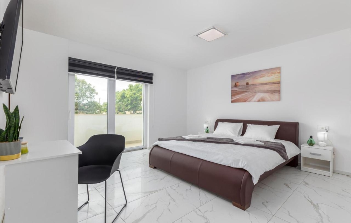 Svetvinčenat, 243m2