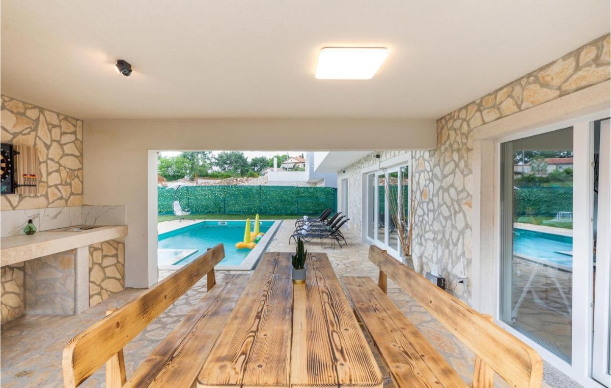 Svetvinčenat, 243m2