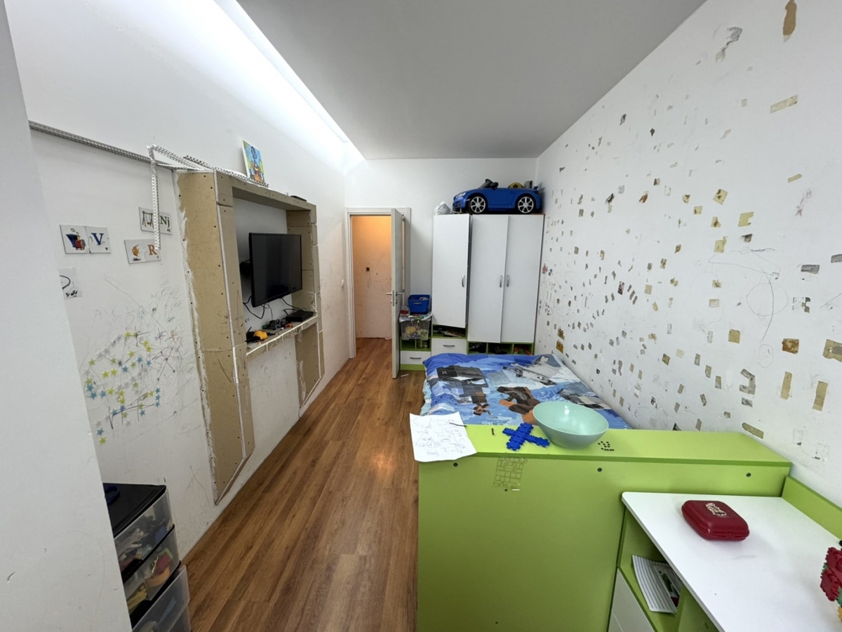 Monte Zaro, Pula, 104m2