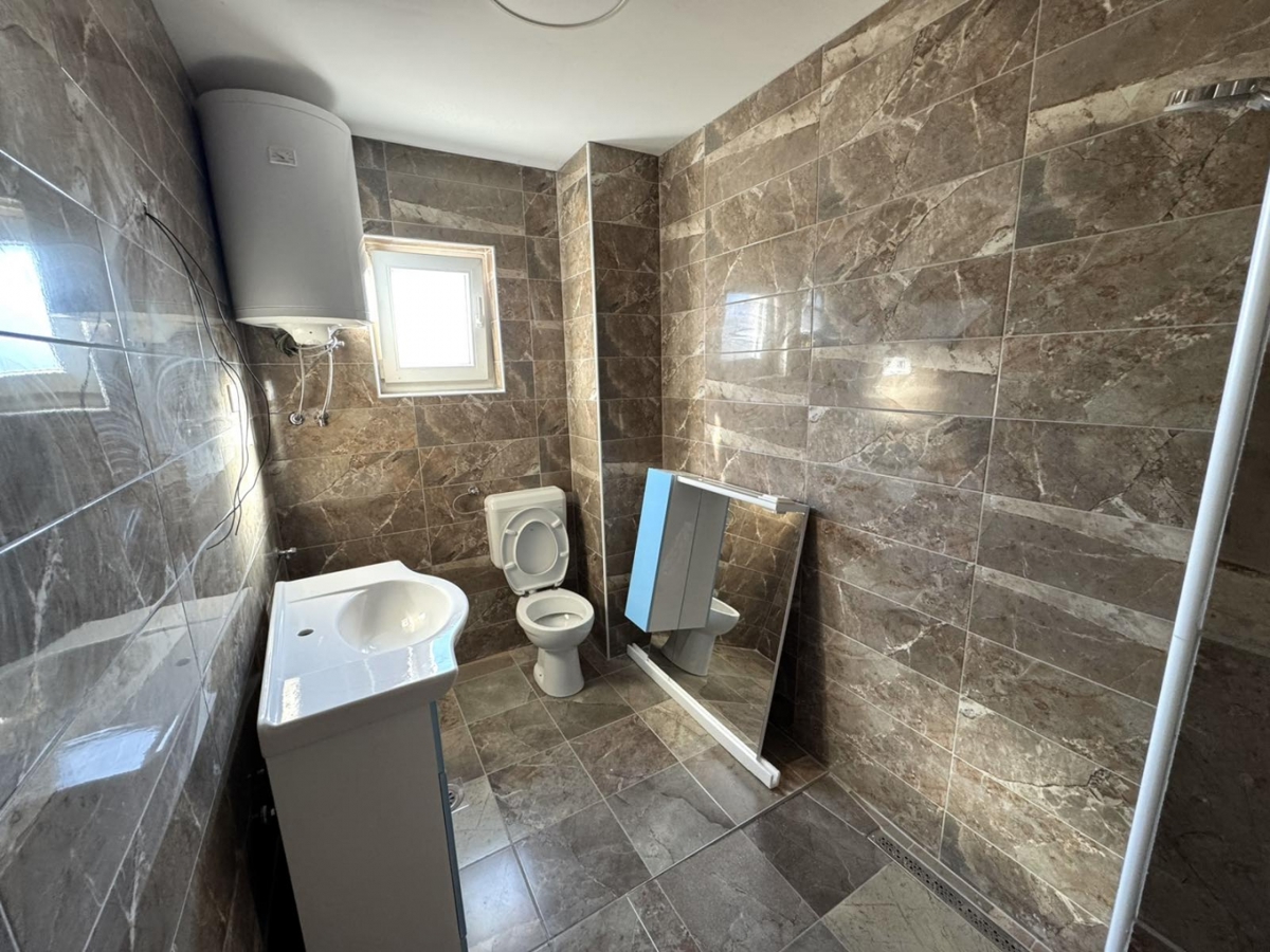 Valdebek, Pula, 74m2